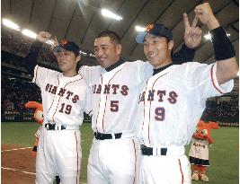 Uehara, Kiyohara, Shimizu pose after Yomiuri wins series opener